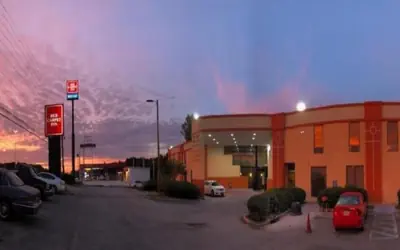 Red Carpet Inn