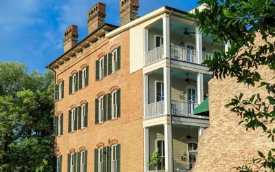 The Inn on West Liberty