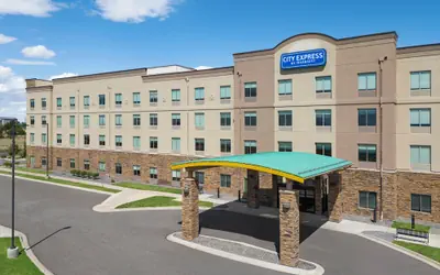 City Express by Marriott Denver Airport