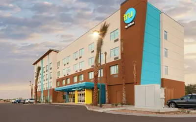 Tru by Hilton Gilbert