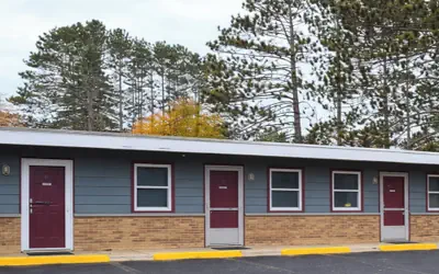 Economy Inn Cadillac MI by Hotel O