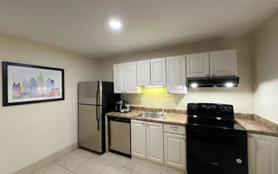 Overland Park Hotel