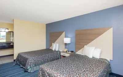 Days Inn by Wyndham Salem, Illinois