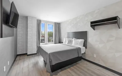 Hotel 365 Bronx