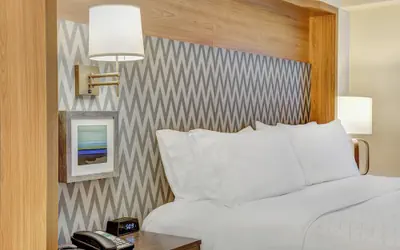 Holiday Inn East Windsor - Cranbury Area