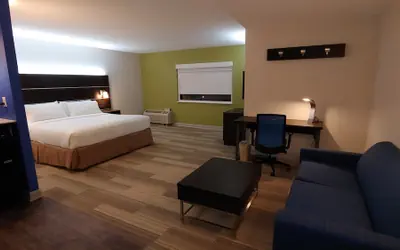 Holiday Inn Express Schaumburg-Rolling Meadows by IHG