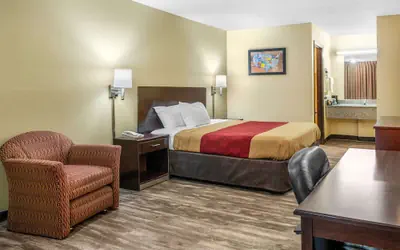 Econo Lodge Rolla I-44 Exit 184 Near Missouri University of Science and Technology