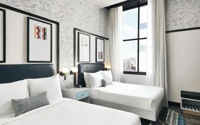 Kinley Cincinnati Downtown, a Tribute Portfolio Hotel