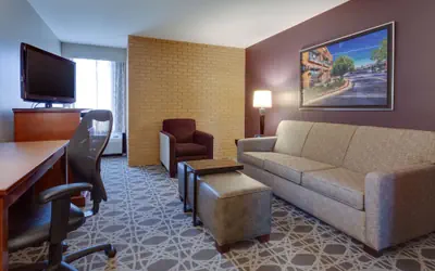 Drury Inn & Suites Overland Park