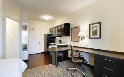 Candlewood Suites Lenexa - Overland Park Area by IHG