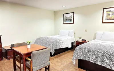 Budget Inn