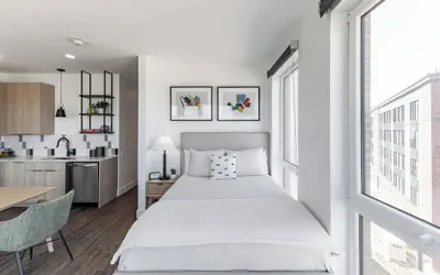 Anthem House Huntsville MidCity, powered by Placemakr