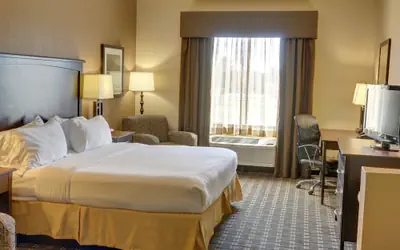 Holiday Inn Express Hotel & Suites Texarkana East by IHG