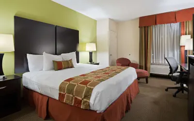 Best Western Plus Huntersville Inn & Suites Near Lake Norman