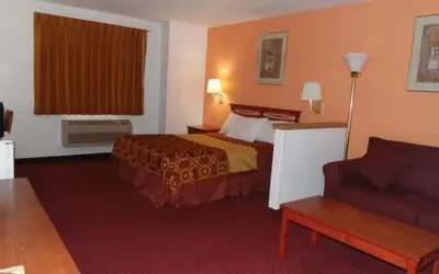 American Inn & Suites