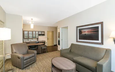 Candlewood Suites Auburn by IHG