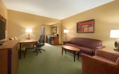 Embassy Suites by Hilton E Peoria Riverfront Conf Center