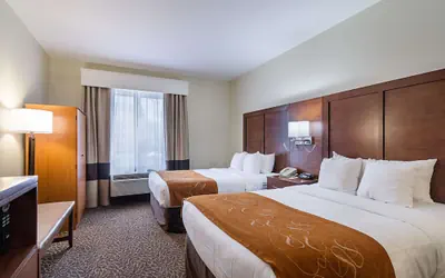 Quality Suites Springdale West I-49