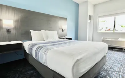 AmericInn by Wyndham Quincy