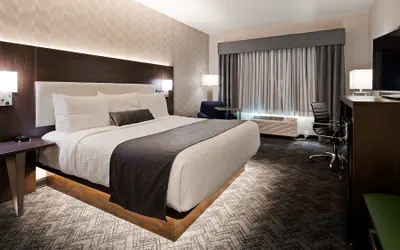 Best Western Plus Parkside Inn & Suites