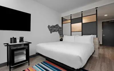 Aloft by Marriott Kansas City Country Club Plaza