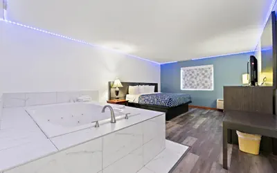 Chicago Club Inn & Suite