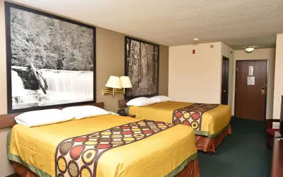 Super 8 by Wyndham Springfield/Battlefield
