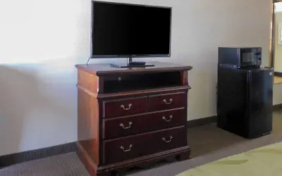 Quality Inn & Suites Thomasville-High Point