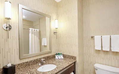 Holiday Inn Express Hotel & Suites Columbia Univ Area-Hwy 63 by IHG