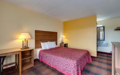 I-80 Inn & Suites