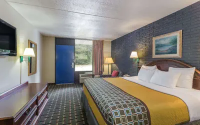 Travelodge by Wyndham Savannah Area/Richmond Hill