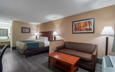 Econo Lodge Inn & Suites Cayce I-26 Airport