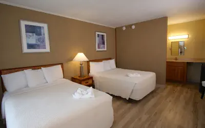 The Crusader Oceanfront Family Resort