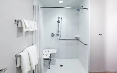 Holiday Inn Express & Suites Chanute by IHG