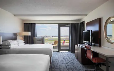 Renaissance Concourse Atlanta Airport Hotel