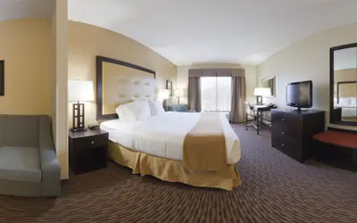Holiday Inn Express Hotel & Suites Cordele North by IHG