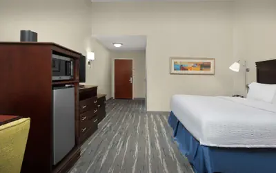 Hampton Inn Syracuse Clay