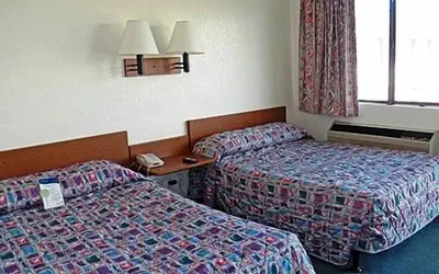 Rodeway Inn Fort Smith I-40