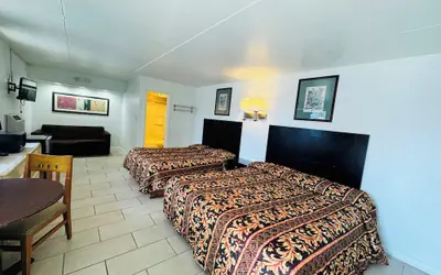 Skyview Manor Motel