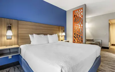 Best Western Plus Castlerock Inn & Suites