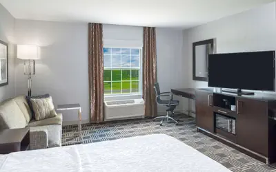 Hampton Inn & Suites Bridgewater, NJ