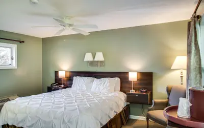 Boxwood Lodge