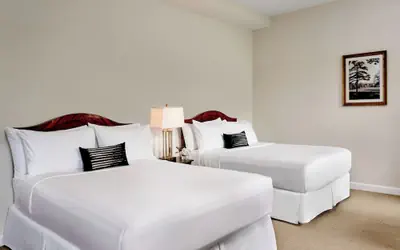Inn at Carnall Hall