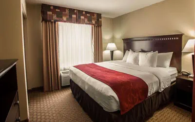 Comfort Suites Bloomington I-55 and I-74