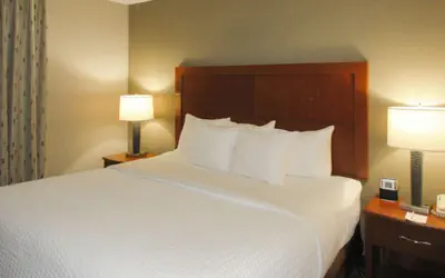 Clarion Inn & Suites Cortland - University Area