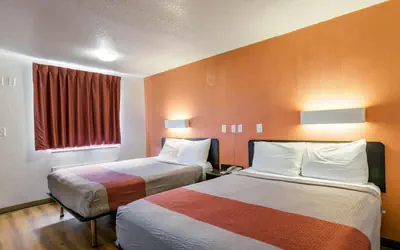 Motel 6-Dothan, AL