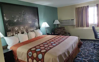 Super 8 by Wyndham Kansas City