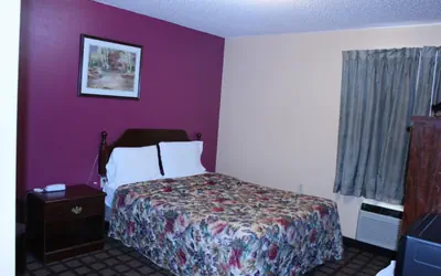 Holiday Lodge