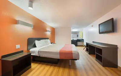 Motel 6-Hamburg, NY