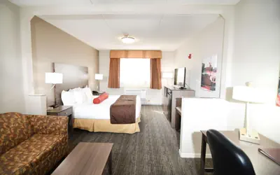 Best Western Plus Sandusky Hotel & Suites